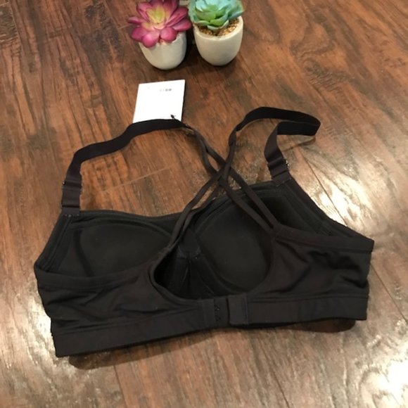 NWT Victoria’s Secret Angel black sports bra 32B - Picture 3 of 6